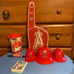 Los Angeles Angels of Anaheim MLB Gift Set